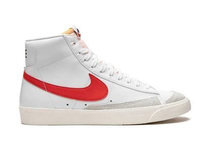 BLAZER MID 77