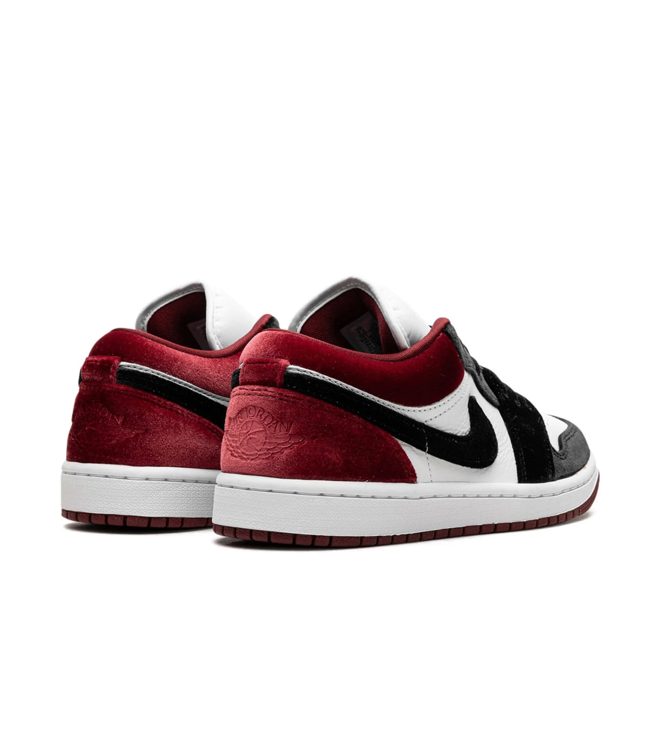Nike Air Jordan 1 low SE velvet
