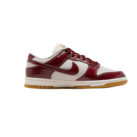 Nike Dunk Low LX