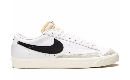 Nike Blazer Low 77