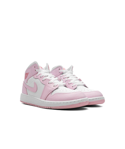 Nike Jordan 1 mid pink